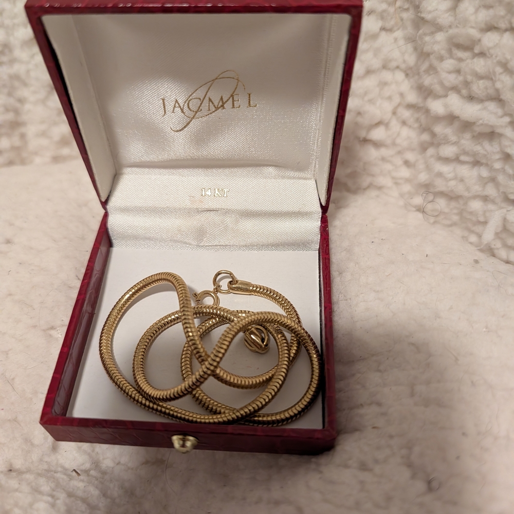 Vintage Serpentine Gold Necklace